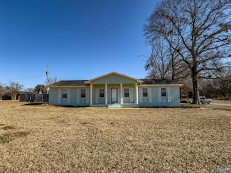 21 County Road 397, Courtland, AL 35618