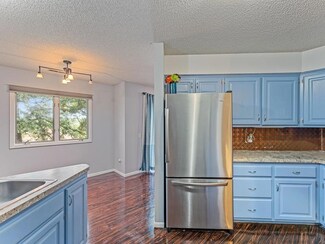 4192 Hilltop Ln Unit 4192, Saint Paul, MN 55123