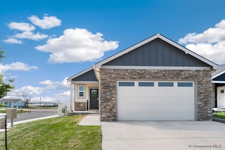 7639 Three Hearts Trail, Cheyenne, WY 82001