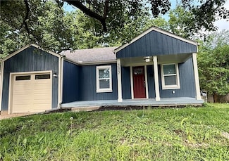 535 S Hardy Ave, Independence, MO 64053