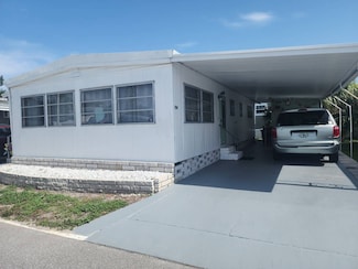 4125 Park St N, Saint Petersburg, FL 33709
