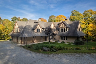 298 Prior Dr, Killington, VT 05751