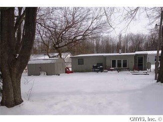118 Madison St, Chittenango, NY 13037