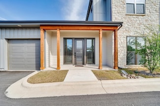 1601 Mustang Dr, Marble Falls, TX 78654