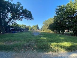 108 W Beech, Achille, OK 74720