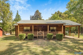 143 Jackson St, Gurley, AL 35748