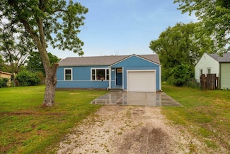 4815 S Minnesota Ave, Wichita, KS 67216