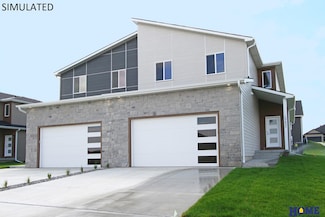 10856 Legends Ln, Lincoln, NE 68527