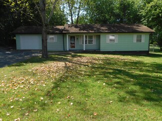 403 Joshua St, Mountain View, MO 65548