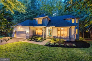 1100 Water Pointe Ln, Reston, VA 20194