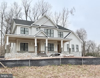 6521 Marywood Rd, Bethesda, MD 20817