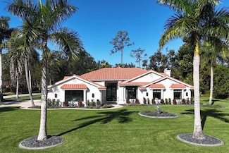 7301 Crape Myrtle Way, Sarasota, FL 34241