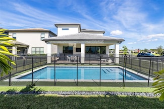 2414 Primrose Place, Fort Lauderdale, FL 33309