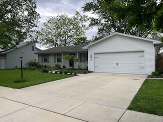 203 E Willard St, Urbana, IL 61801