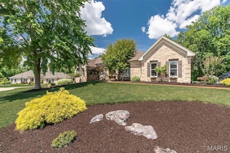 17707 Copper Trail Ct, Chesterfield, MO 63005