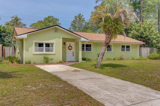 2012 NE 9th St, Gainesville, FL 32609