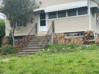 726 Oglethorpe Ave, Americus, GA 31709