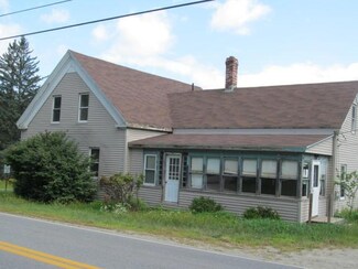 3045 Washington Rd, Waldoboro, ME 04572