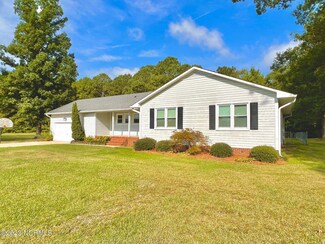 2636 Kevin Dr, Kinston, NC 28501