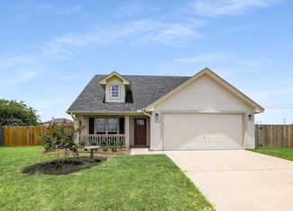 908 Patriot Ct, Temple, TX 76502