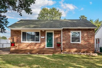 7304 Yates St, Saint Louis, MO 63116