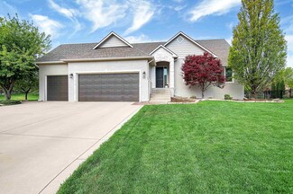 4001 N Bluestem St, Maize, KS 67101