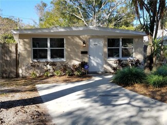 2145 Salem Ave N, Saint Petersburg, FL 33714