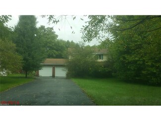 48196 Heck Rd, East Palestine, OH 44413