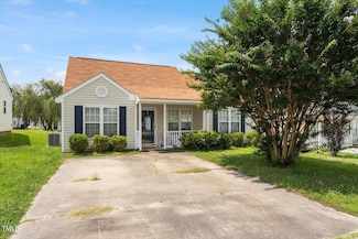 5104 Parkerwood Dr, Knightdale, NC 27545