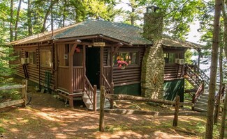 97 Appalachee Rd, Boothbay Harbor, ME 04538