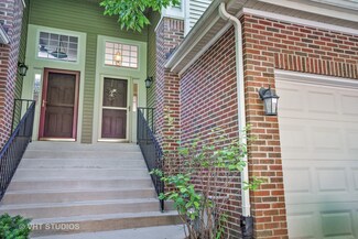 6093 Halloran Ln Unit 444, Hoffman Estates, IL 60192