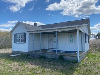 3110 Main St, Chincoteague Island, VA 23336