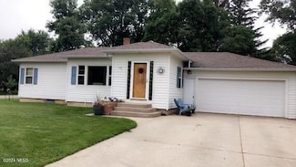 509 9th Ave S, Clear Lake, SD 57226