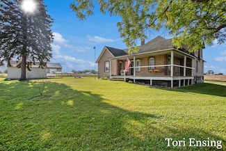 9901 W Buchanan Rd, Sumner, MI 48889