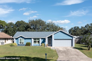 949 Custer St NW, Palm Bay, FL 32907