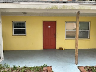 2121 Lakeview Dr, Sebring, FL 33870
