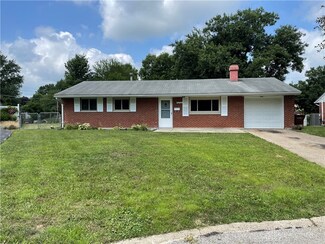 206 Merrymaid Dr, Englewood, OH 45322