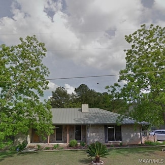 306 Dauphin St, Enterprise, AL 36330