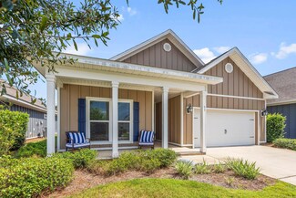 93 Dusky Way, Freeport, FL 32439