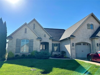 1588 Helmsdale Dr, Cape Girardeau, MO 63701