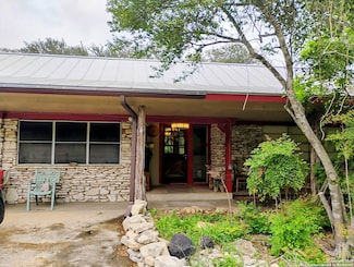 9230 E Valley View Ln, San Antonio, TX 78217