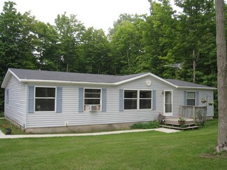 10587 Huffman Lake Rd, Vanderbilt, MI 49795