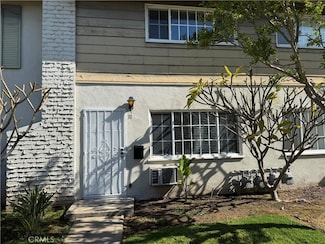1201 N California St Unit 31, Orange, CA 92867