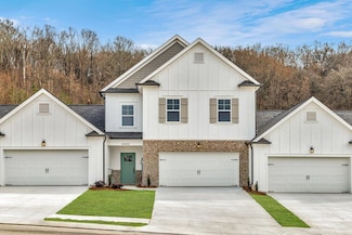 1689 Destiny Dr, Chattanooga, TN 37343