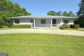 918 7th Ave, Eastman, GA 31023