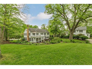 649 Chagrin River Rd, Gates Mills, OH 44040