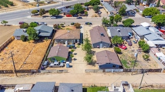 1197 Pucheu St, Mendota, CA 93640