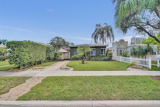 1626 Tyler St, Hollywood, FL 33020