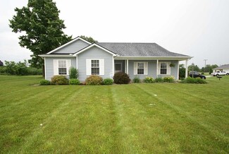 11457 E Hunter Ct, Laotto, IN 46763