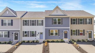 777 Mulligan Ct, Maidsville, WV 26541